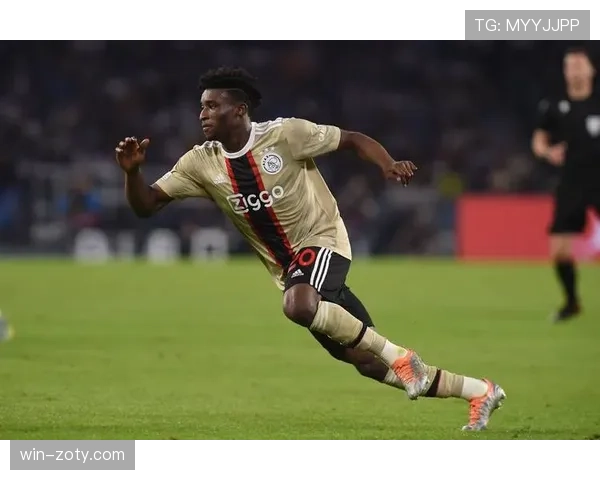 库杜斯的无球跑动如何驱动空间创造与进攻效率