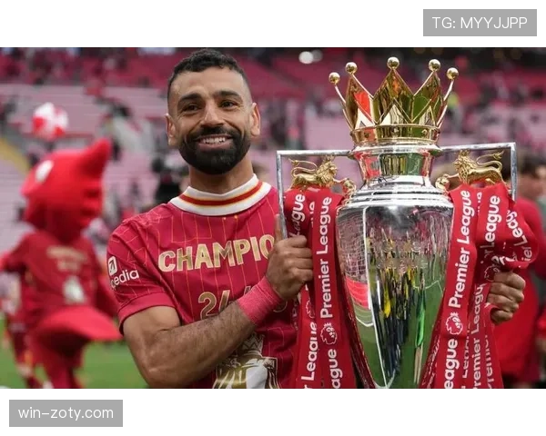 孙兴慜与萨拉赫如何以不同空间利用策略诠释锋线自由度